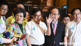 前總統陳水扁出席凱達格蘭基金會募款餐會。 （圖／記者林敬旻攝）