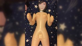 充氣娃娃,林志玲,志玲姐姐,悲劇,爆廢公社　圖／翻攝自臉書爆廢公社