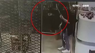 玻璃太乾淨錯了？女自撞求償1萬壓驚