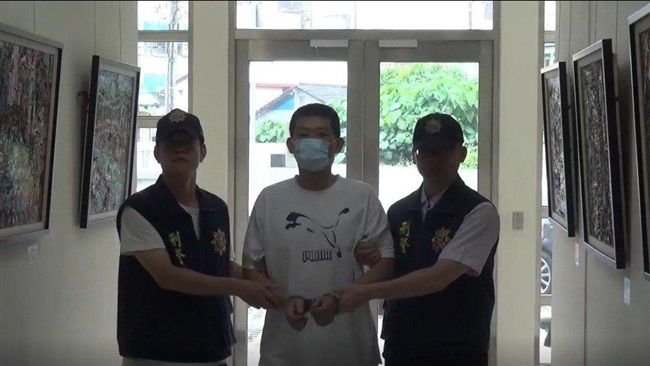 神明前假冒警察搶劫　2小時後GG惹