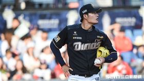 旅韓台灣投手NC恐龍王維中。 （圖／記者林敬旻攝）