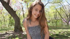 ［翻攝自carys.douglas Instagram］