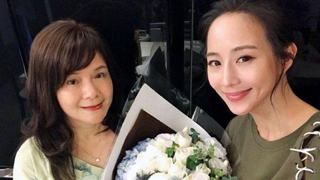神仙基因！張鈞甯媽媽凍齡美顏超驚豔