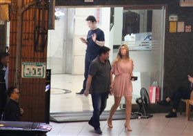 新北,劈腿,乳房外科,小三,偷吃,爆料公社,嫖妓,淫趴,醫師（圖／翻攝爆料公社）