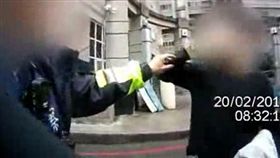 桃園,行車紀錄器,警察,打人,加重誹謗罪（圖／翻攝畫面）