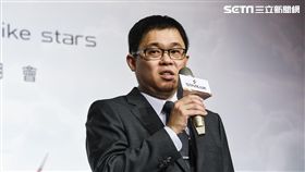星宇航空董事長張國煒主持成立記者會。 （圖／記者林敬旻攝）