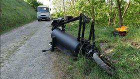 法國極限單車手挑戰時速400公里身亡_DNA
https://www.dna.fr/faits-divers/2018/05/06/l-homme-fusee-est-mort