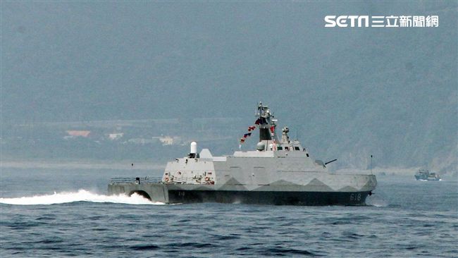 軍火巨鱷齊聚高雄　路人可能是神秘客