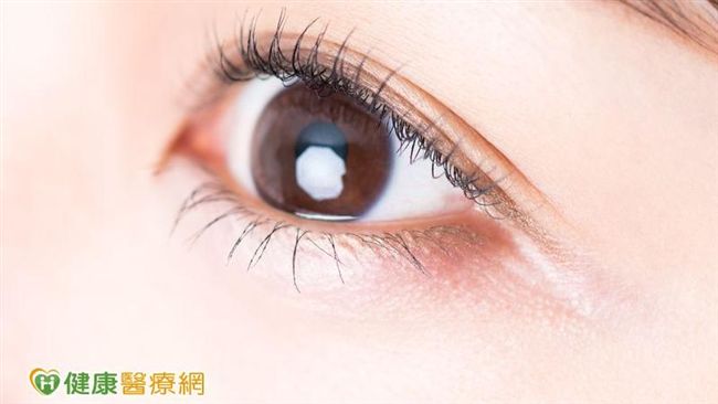 近視雷射手術能矯正散光？醫師這樣說