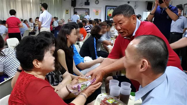 澎監母親節懇親會　場面溫馨