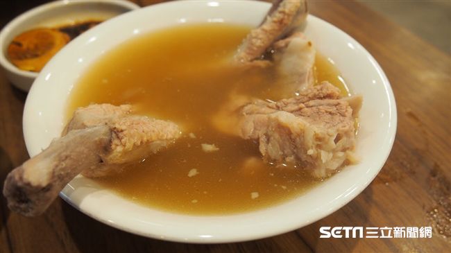肉骨茶不是茶？菜名由來全是因為他
