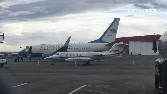 金正恩放人　美國務卿帶3人質返家