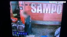 新北市,板橋,自由路,菜市場,殺人未遂,弒母,竊盜,攤販，翻攝畫面