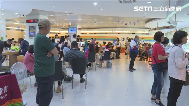 資費會更低？鄉民女神：免擔心違約金