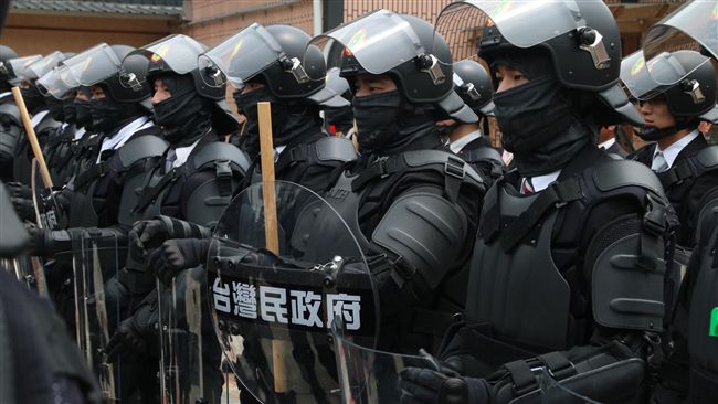 檢警突襲！台灣民政府調「黑熊部隊」