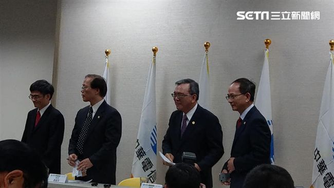 鄭優：面對競爭，中華電信是能忍則忍