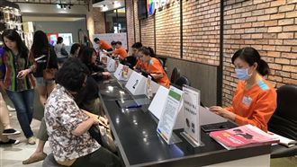 電信員工「我們都快哭了」　客戶抱屈