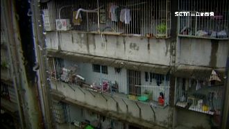 「叔叔找到我嗎？」床板下驚見裸童屍