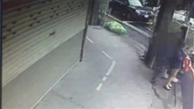 苗栗,自慰,噴精,猥褻,公然猥褻,毀損罪,打手槍（圖／翻攝畫面）