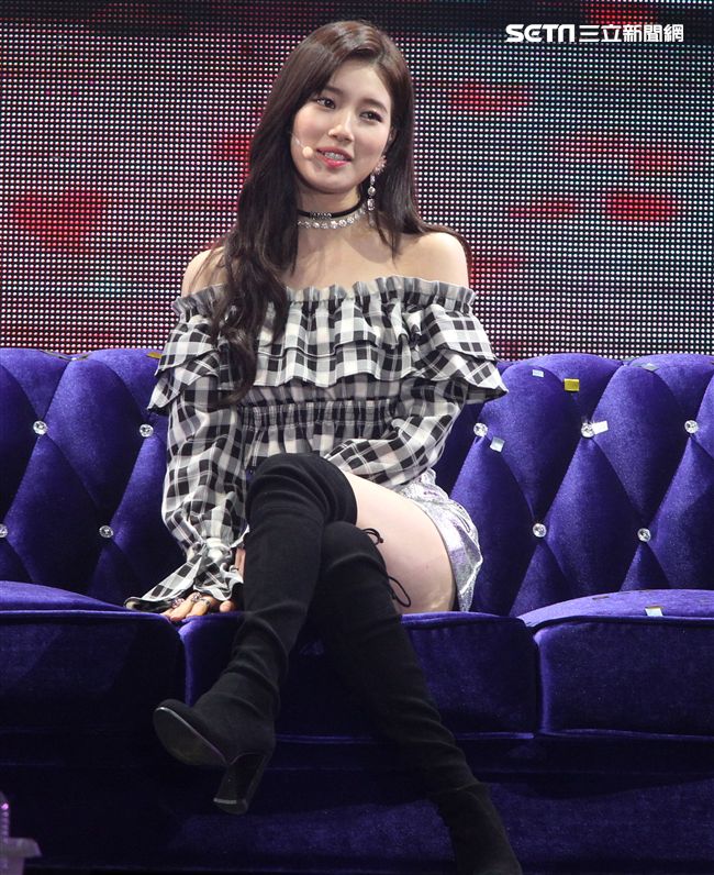 國民初戀裴秀智巡迴見面會台北首站，現場載歌載舞跟粉絲互動。（記者邱榮吉/攝影）