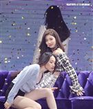 國民初戀裴秀智巡迴見面會台北首站，現場載歌載舞跟粉絲互動。（記者邱榮吉/攝影）