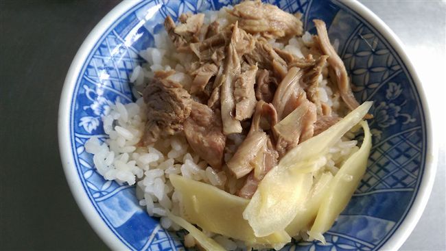 老闆說，截至目前還沒客人為此爭執，仍會維持現狀。(圖／資料照)