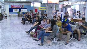 搶499專案火氣爆!員工揭打卡紀錄批超時