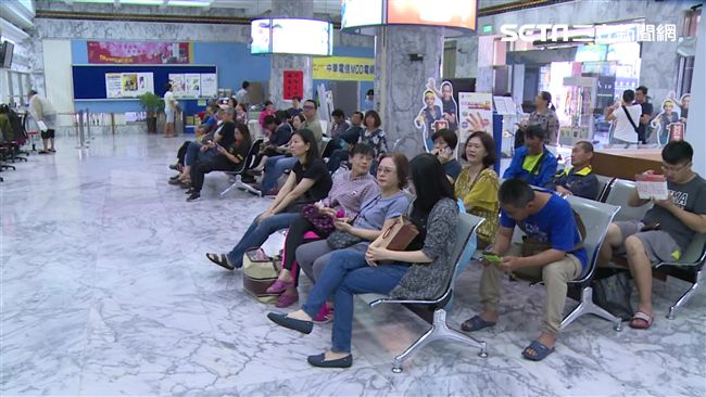 全民搶499！員工揭打卡紀錄批超時