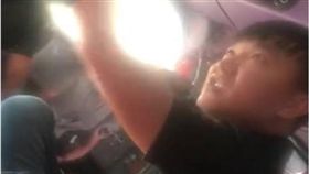 導遊逼購物嗆「泰國治安不好」　遊客嚇到連夜逃亡！　圖／翻攝自成都商報