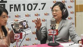 總統蔡英文接受周玉蔻專訪。 （圖／記者林敬旻攝）