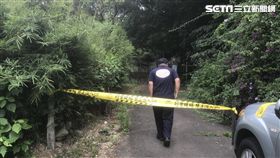 新北,八里,廢棄軍營,上吊,自殺,輕生(圖/翻攝畫面)