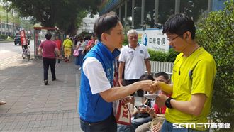 499聚眾！新人參選人另類拉票據點