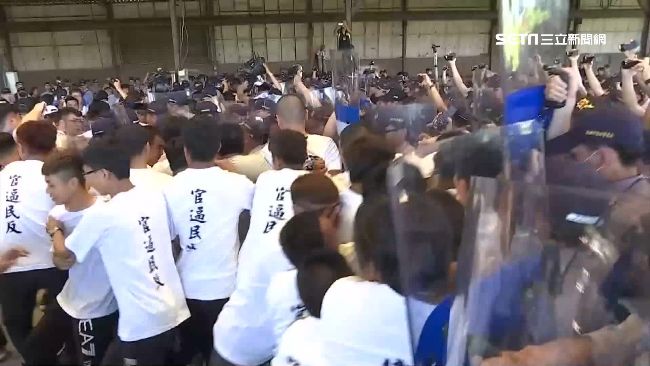 不服強制點交！債務人揮棍霸廠爆衝突