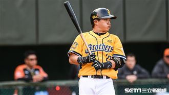 不老彭政閔反方向開轟　追平去年紀錄