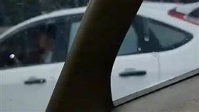 國道,國道3號,三鷹路段,電擊棒,示威,行車糾紛,變換車道，民眾提供