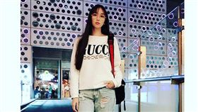 吳佩慈生了三個小孩依舊時尚。（圖/翻攝自吳佩慈IG)