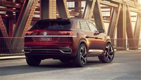 VW Atlas Cross Sport 又一員Hybrid休旅悍將／車訊