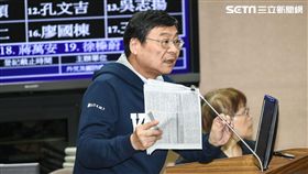 國防及外交委員會審查軍改，國民黨立委曾銘宗程序發言。 （圖／記者林敬旻攝）