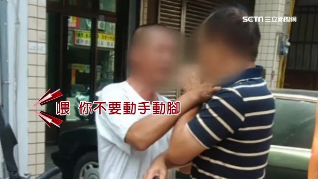 吸毒男砸車打人丟磚頭　朝人掐脖理論