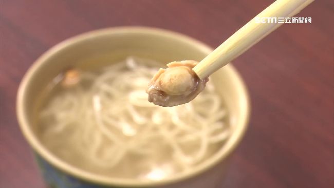 圖片僅參考？鮑魚泡麵如「痘痘貼」小