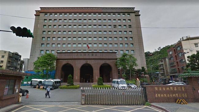 網友留言「母你娘」挨告　檢方不起訴