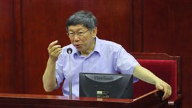 談兩岸普世價值  柯文哲：和平相處國民黨台北市議員16日質詢指出，民主進步黨決定自推台北市長人選，問台北市長柯文哲（圖）現在心情如何；柯文哲說，有信心連任成功，且認為兩岸普世價值為和平相處。中央社記者裴禛攝　107年5月16日