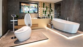 TOTO一體形全自動馬桶　NEOREST NX上市！（業配）