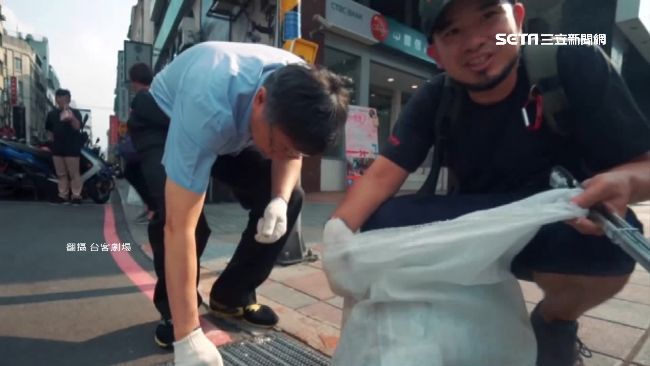 打網路戰搶人氣　柯P推特粉絲數暴衝