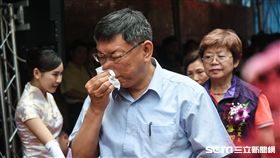 台北市長柯文哲出席斯文里三期拆除典禮。 （圖／記者林敬旻攝）