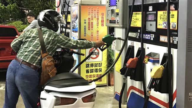 國際油價8字頭　下周油價恐怕漲定了