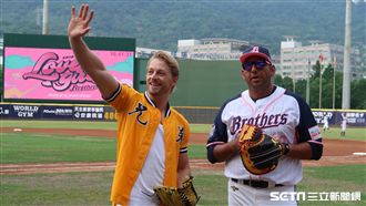 法比歐開球秀鮮肉　女孩們大吃冰淇淋