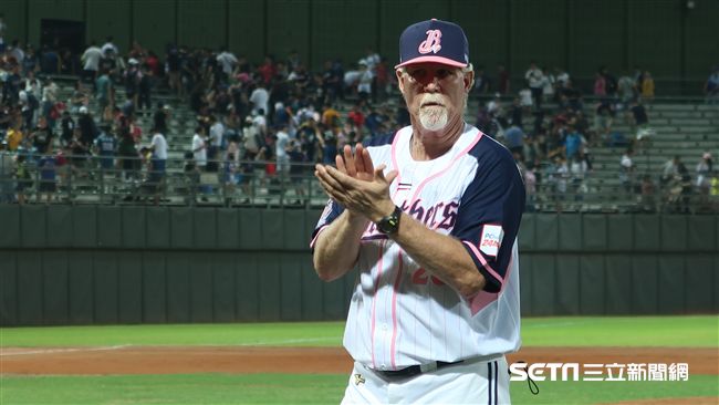 中信兄弟未與史耐德續約　伯納接任
