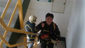 消防員,苓雅分隊,施百川,鼻咽癌（翻攝臉書）