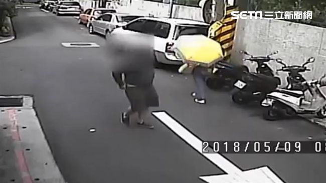見到美女就有衝動　明德站遛鳥俠遭逮
